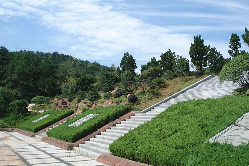 武汉九峰幸福山八叠山生命公园墓碑价格是多少?陵园地址在哪里?