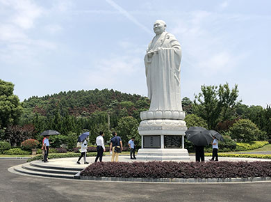 千子星空陵园墓园开放时间是几点？购买墓地最早几点开门营业？